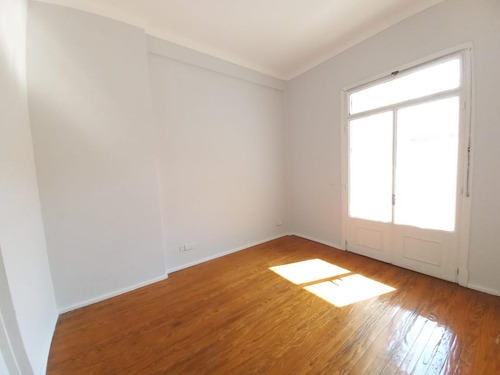 Almagro 4 Ambientes Divinos, Con Terraza Propia De 140 M2!!! Sup Cubierta 142 M2 Super Luminoso