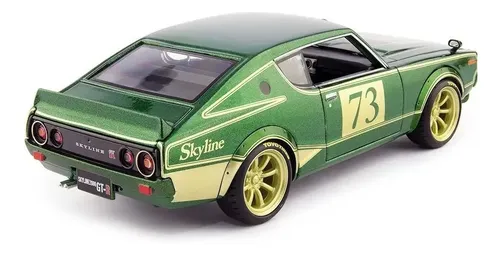 Maisto Design 1:24 1973 Nissan Skyline 2000gt-r (kpgc110)