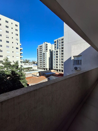 Departamento En Alquiler En San Martin Centro De 2 Ambientes