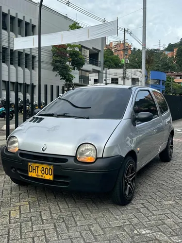 Renault Twingo 1.2 Access +