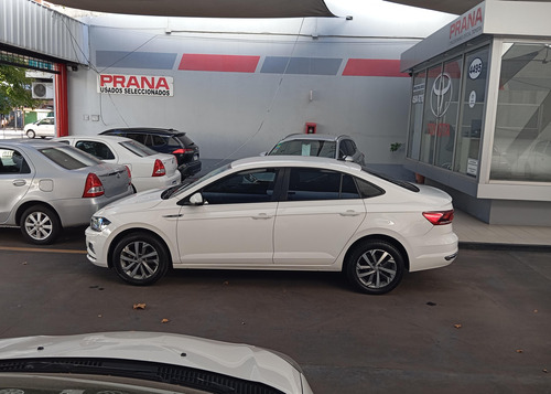 Volkswagen Virtus VIRTUS HIGHLINE 1.6 MT