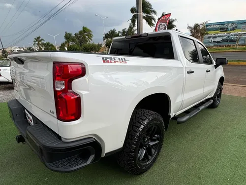 Chevrolet Cheyenne Trail boss