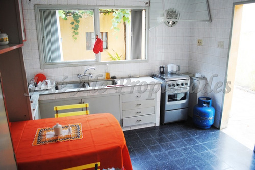 Imagen 6 de 11 de En Venta Y En Alquiler Casa De 3 Dormitorios Colonia Del Sacramento