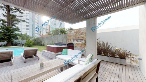 Playa Mansa - Tour 3d