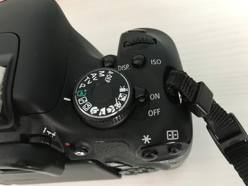 Câmera Canon T3i (corpo) + Bolsa Lowepro Com Capa Chuva