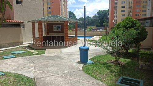 Julio Latouche 26-211 Apartamento En Alquiler El Rincon Naguanagua, Amplias Y Hermosas Zonas De Esparcimiento.