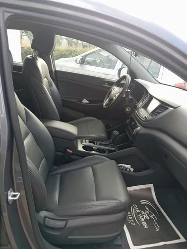 Hyundai Tucson 2.0 Advance 4X2 At