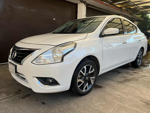 Nissan Versa 1.6 Advance Mt