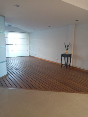 Imagen 4 de 17 de Excelente Departamento 2 Ambientes Con Cochera En Peña 48 - Banfield