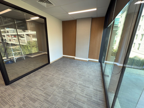 Elegante Oficina Nueva En Av La Dehesa 2 Privados
