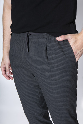 Pantalon Berro Gris Fw2024 New Man