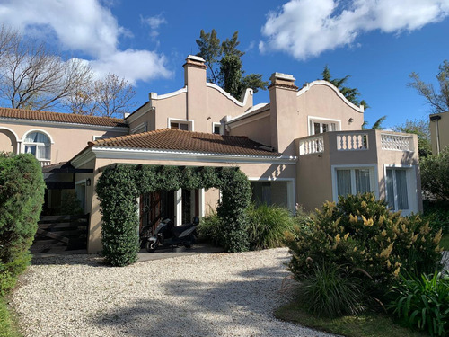 Casa En Hurlingham