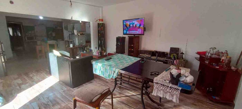 Venta Casa A Reciclar En Alto Alberdi 3 Dorm