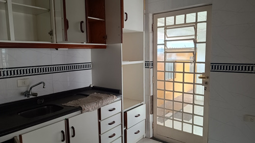 Imóvel No Coração Do Bairro Cajuru 308m2 Próx. Bb E Cef