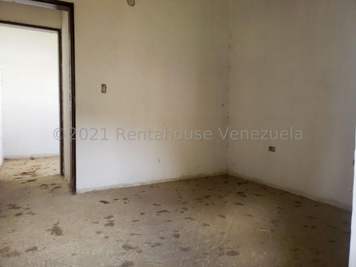 Imagen 9 de 30 de Casas En Venta Cabudare La Montañita, Arnaldo J. López Tlf. 04245257450 Codigo 22-1646 Lara, Venezuela