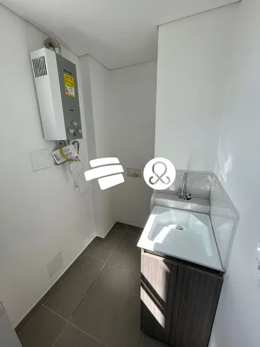 Venta Casa Unifamiliar 112m2, Guatapé (antiq)