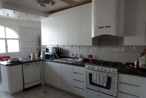 Altamira, Caracas Mls #24-6855
