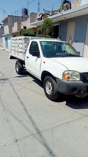 Nissan Frontier Crew Cab Se L4 5vel Ee 4x2 Mt