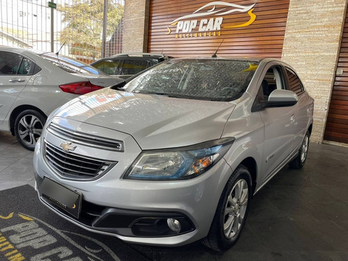Imagem 2 de 10 de Chevrolet Prisma 1.0 Mpfi Lt 8v Flex 4p Manual