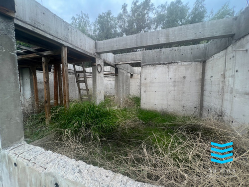 Oportunidad Casa En Construcción La Reserva - Sitio 767 M2