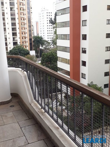 Imagem 10 de 15 de Apartamento - Campo Belo - Sp - 580551