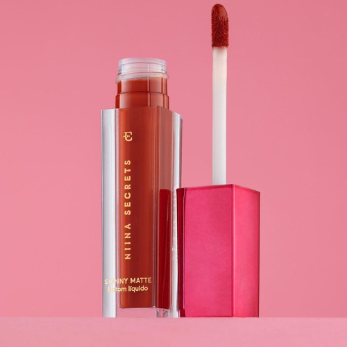 Imagem 3 de 3 de Batom Líquido Niina Secrets | Batom Skinny Matte Eudora
