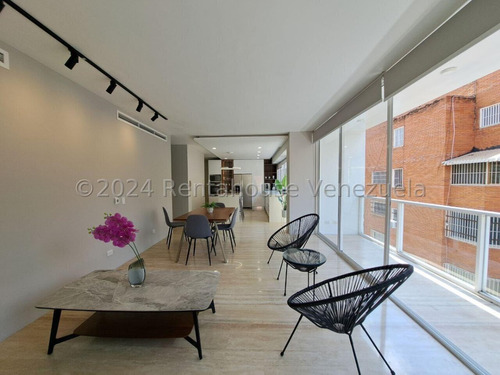 Alquiler De Confortable Apartamento En La Castellana / Cl. Mls-24-20311