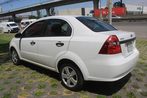 Imagen 4 de 14 de Chevrolet Aveo
