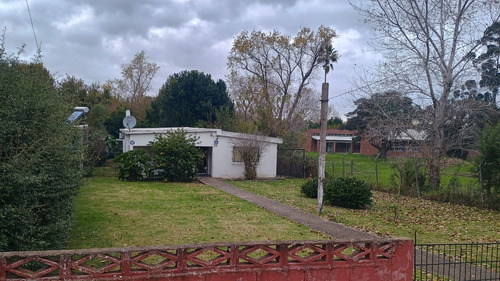 Oportunidad!!! Venta Casa De 5 Dormitorios, Gran Terreno(se Escuchan Oferta!!