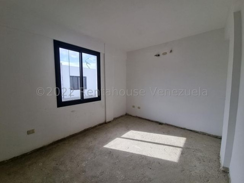 Imagen 13 de 30 de Casas En Venta En Av Intercomunal Cabudare , Lara #23-7327 Agente Inmobiliario Romer Gonzalez : 04147086673