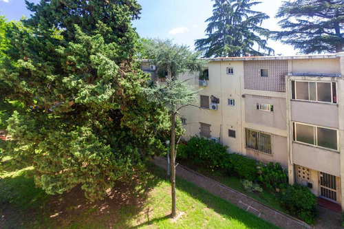 Venta 3 Ambientes Barrio Kennedy Versalles