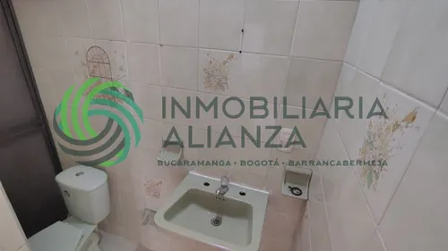 Apartamento En Arriendo En Comuneros. Cod A14169