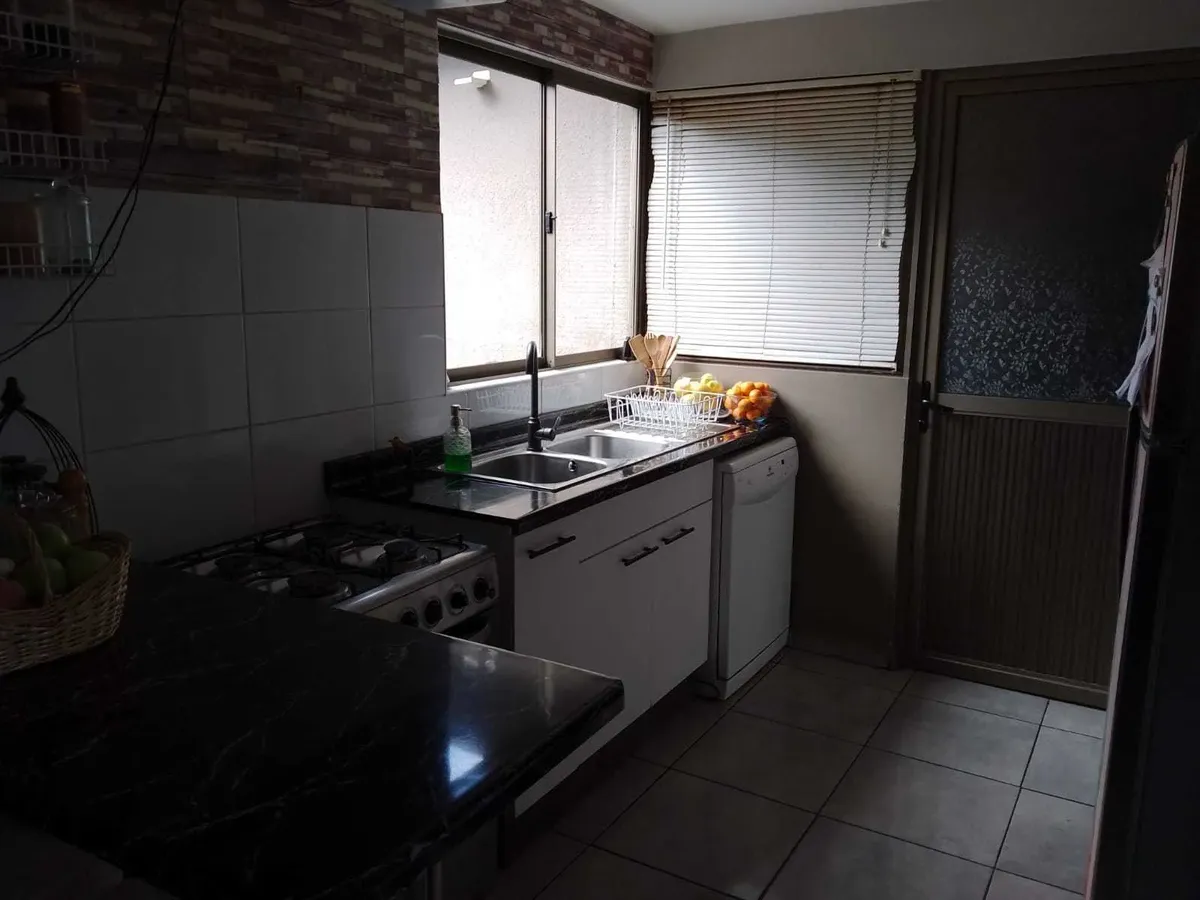Imagen 3 de 17 de Venta De Casa En Ciudad Satélite , Maipú (112047)