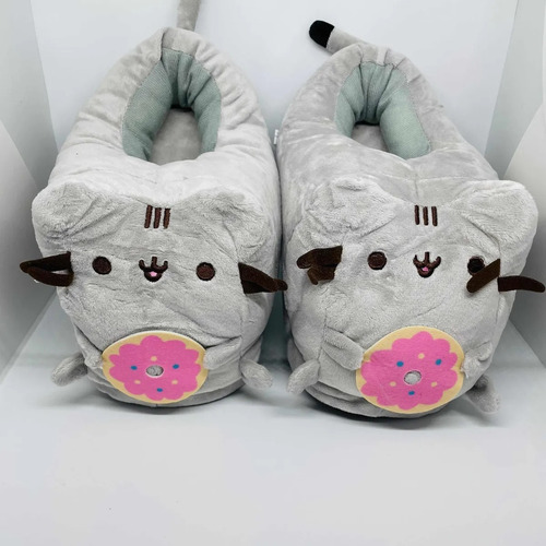 Pantuflas Pusheen Donuts