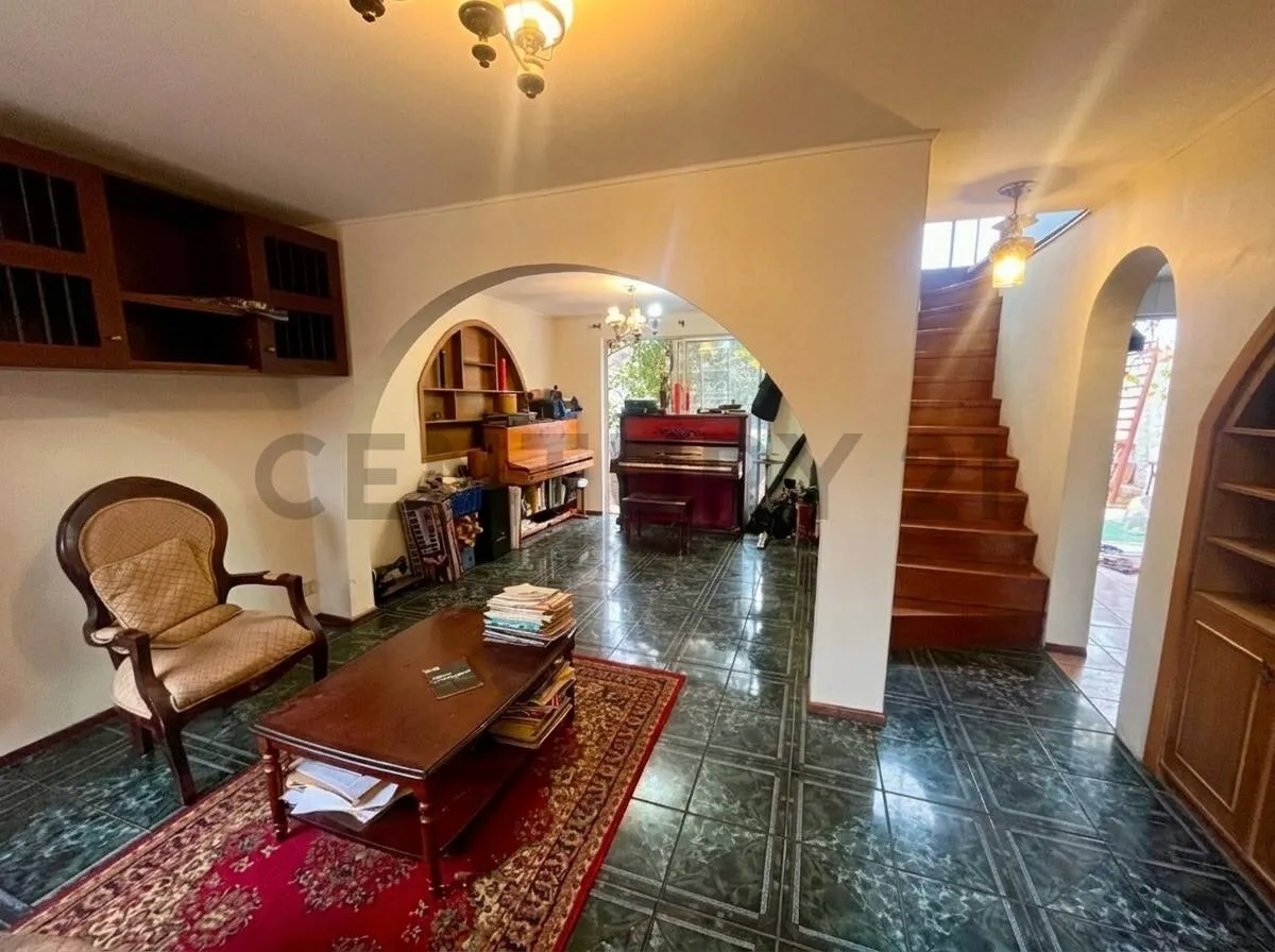 Imagen 4 de 24 de Se Vende Casa Recoleta, Metro Dorsal