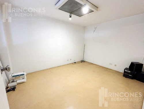 Local Reciclado 186m2 - Zona Comercial A Mts Blvd. Caseros - San Telmo