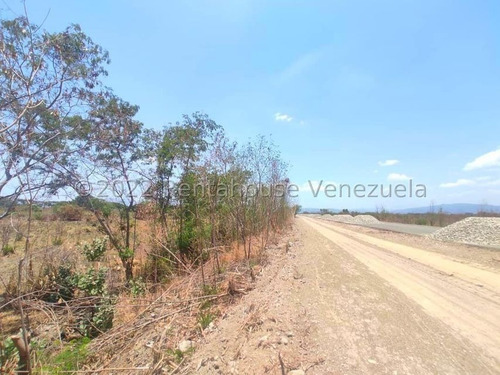 Imagen 9 de 12 de Terreno En Venta En Intercomunal Turmero-maracay Aragua 22-25814 Irrr