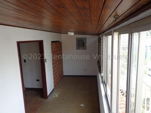 Imagen 4 de 9 de Casa Comercial En Venta En Boleita Sur 21-23588