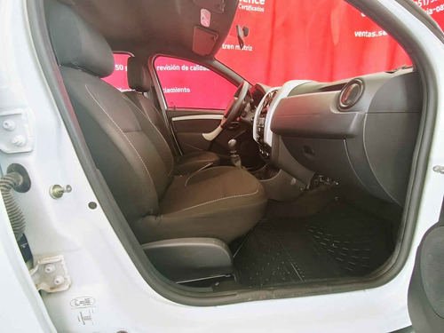 Imagen 7 de 15 de Renault Duster 2019 5p Zen Deh L4/2.0 Man