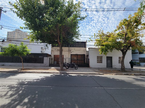 Venta De Sitio-comercial Gran Oportunidad En Santiago 490m2