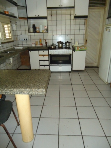 Imagem 19 de 25 de Casa Para Alugar Na Cidade De Fortaleza-ce - L6532