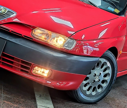 Imagen 11 de 14 de Alfa Romeo 146 1999 2.0 Ti Dissano Automotores