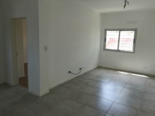 Imagen 3 de 6 de Departamento En Venta En Ramos Mejia Sur