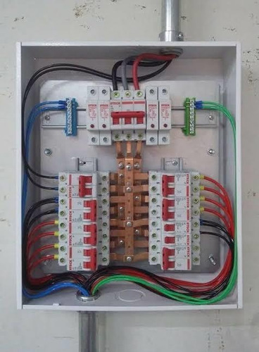 Imagem 4 de 5 de Eletricista Eletrotécnico.