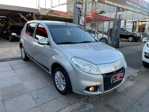 Imagem 3 de 9 de Renault Sandero Privilege 1.6 Automatico