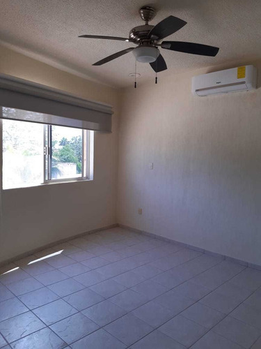 Imagen 3 de 10 de Se Vende Departamento, Condominio Palma Del Sol Sm 17