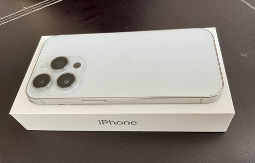 iPhone 14 Pro (256 Gb) Color Plata (Usado)