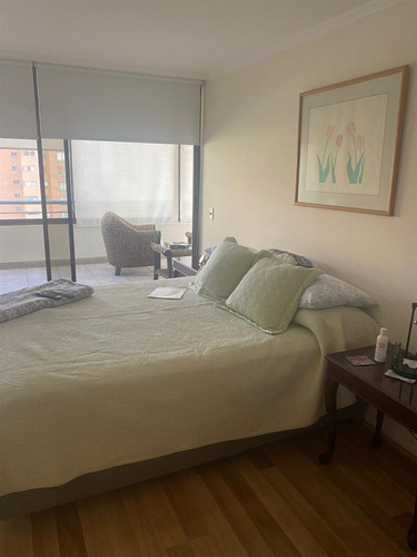 Departamento En Venta De 4 Dorm. En Las Condes