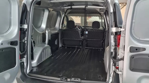 Imagen 23 de 25 de Renault Kangoo Express Confort 1.6 Flete-pymes (av)