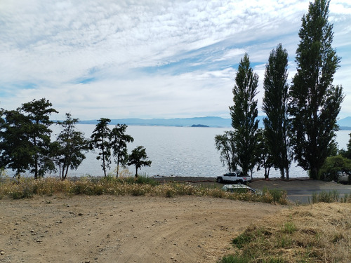 Parcela Con Excelentes Vistas Y A Metros Del Lago Ranco